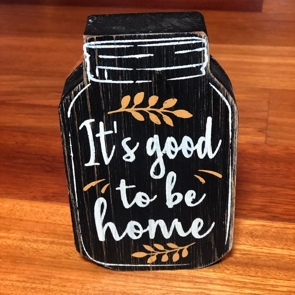 Mason Jar Wood Decor